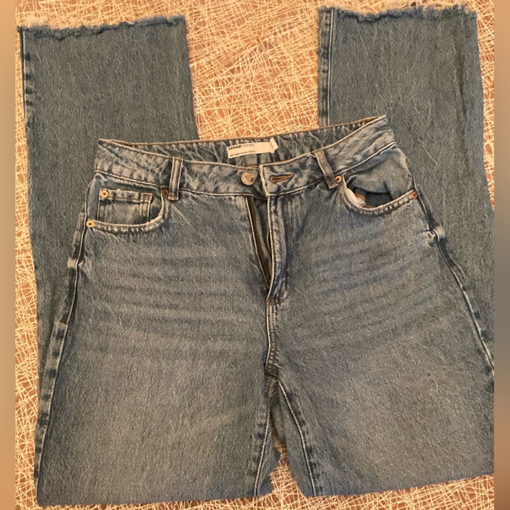 Garage straight leg jeans size 28